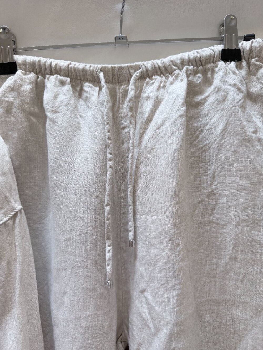 Linen Set - Picture 8 of 8